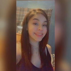 Meet your Posher, Jessica